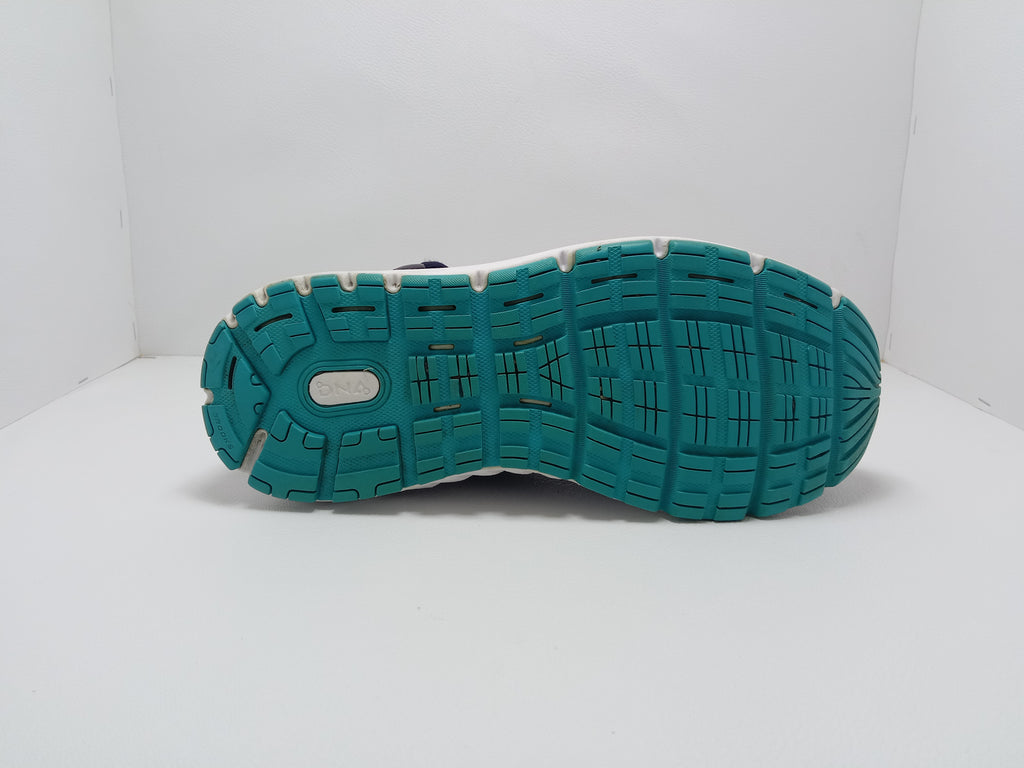 Brooks Running Shoes – Size 10 US (Men) – Navy Blue/Purple – Khunsa Collection