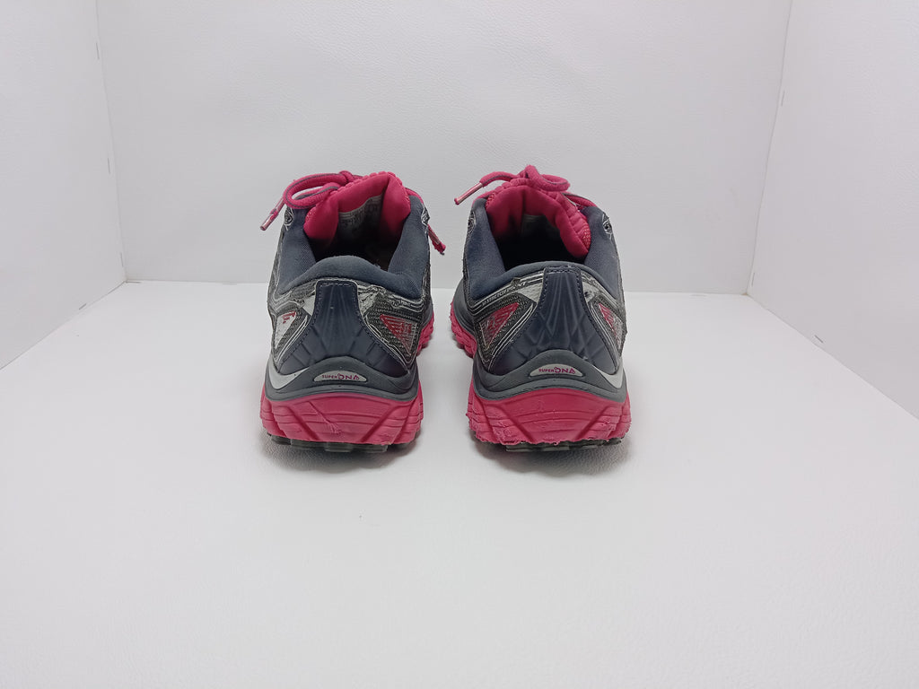 Brooks Running Shoes – Size US 10 – Grey/Red – Khunsa Collection