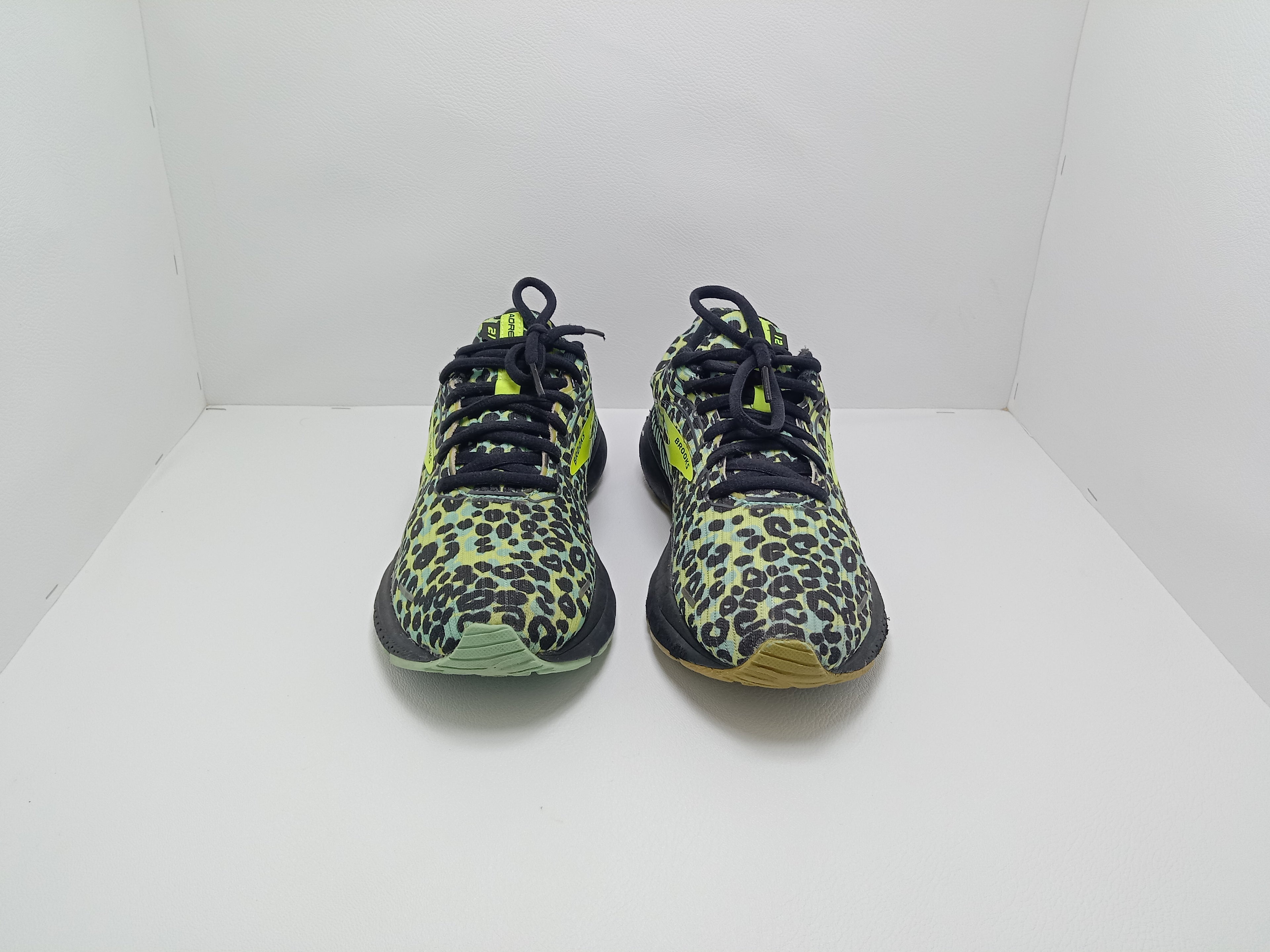 Brooks Running Shoes – Size US 9 – Leopard Print – Khunsa Collection