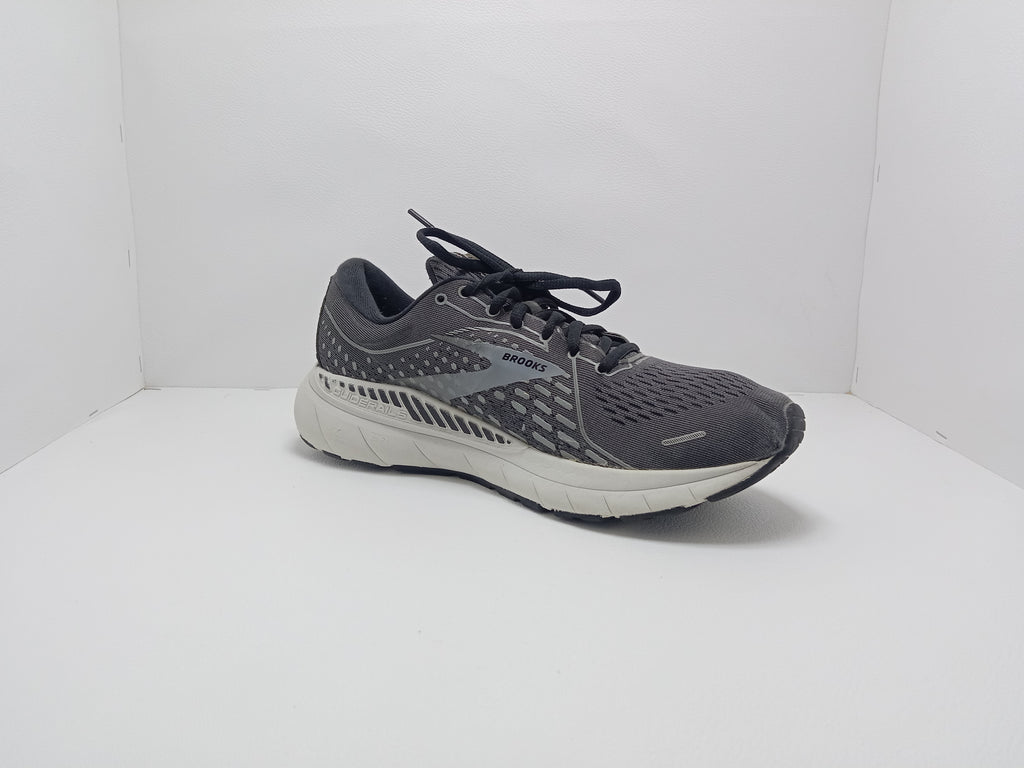 Brooks Running Shoes – Size 9 US – Black/Grey – Khunsa Collection