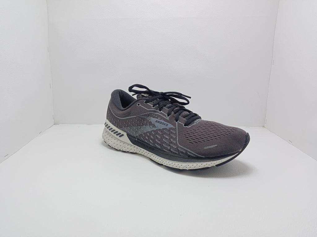 Brooks Running Shoes – Size 9 US – Black/Grey – Khunsa Collection