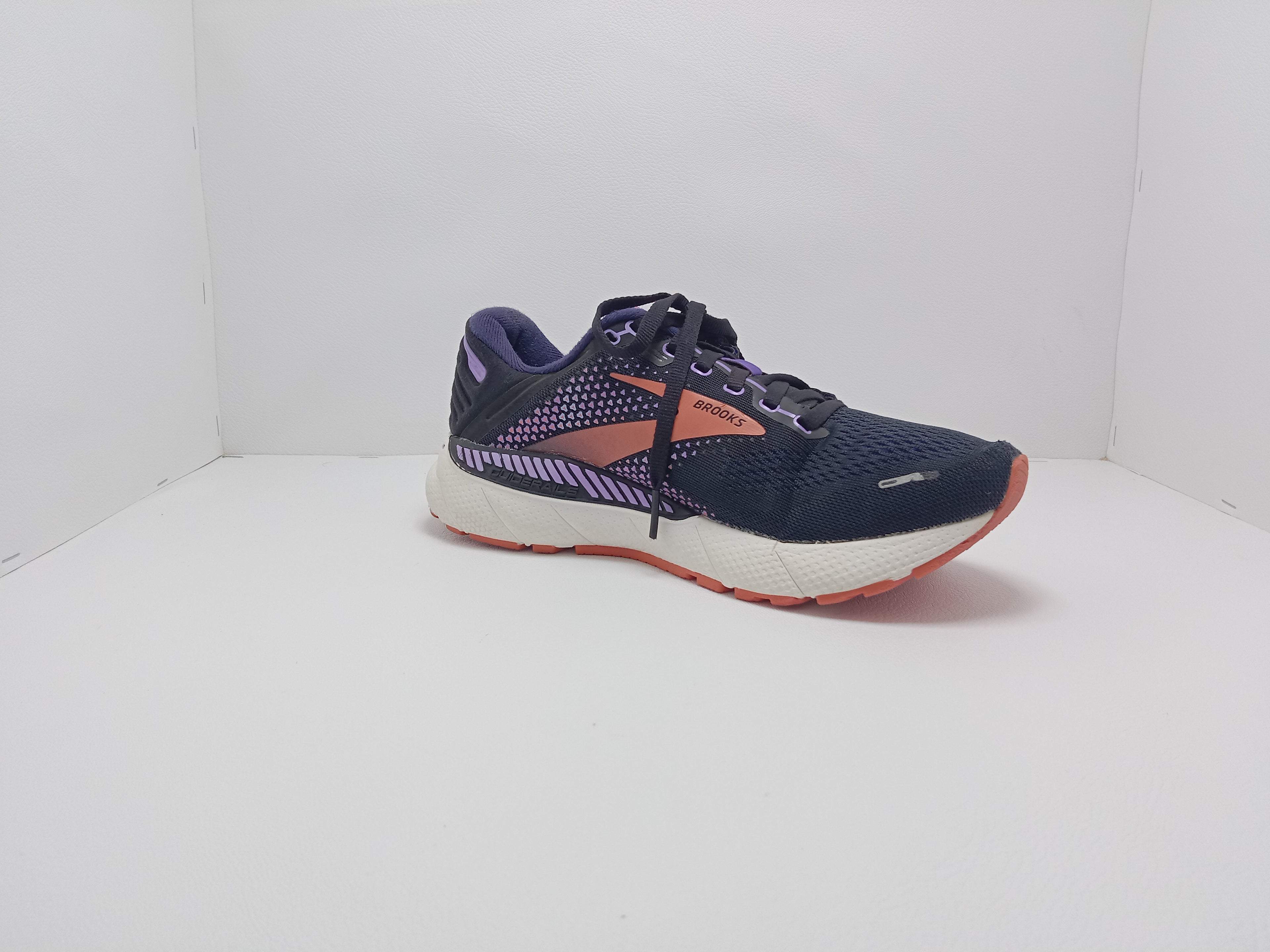 Brooks Running Shoes – Size 7.5 US (Men) – Navy & Orange – Khunsa Collection