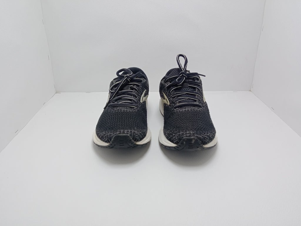 Brooks Running Shoes – Size 8.5 US (Men) – Black/White – Khunsa Collection