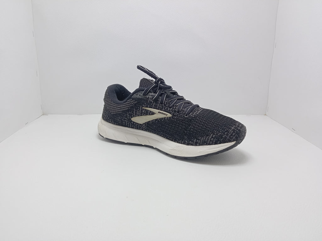 Brooks Running Shoes – Size 8.5 US (Men) – Black/White – Khunsa Collection