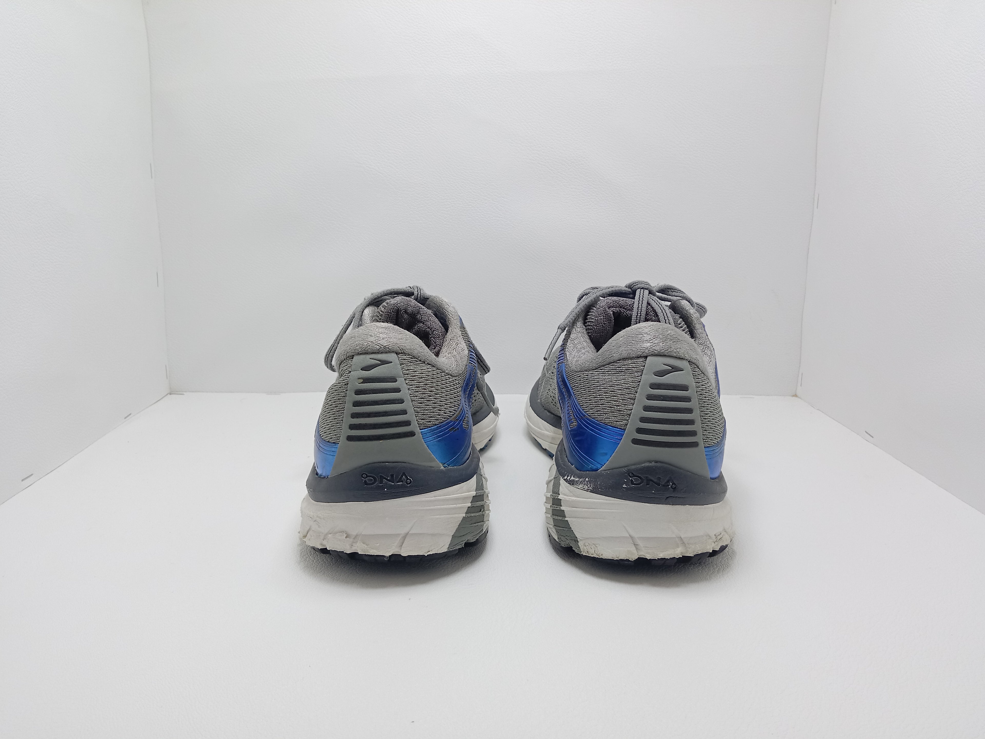 Brooks Running Shoes – Size 11 US (Men) – Grey/Blue – Khunsa Collection