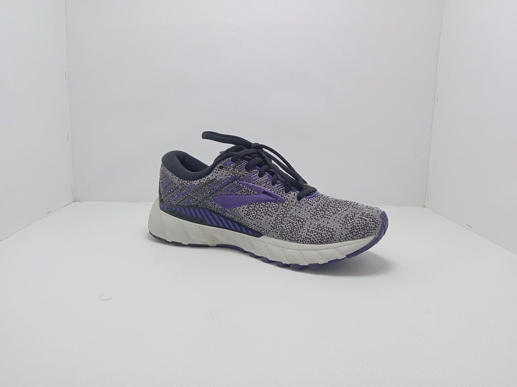 Brooks Grey-Purple Running Shoes – Size US 7.5 – Khunsa Collection