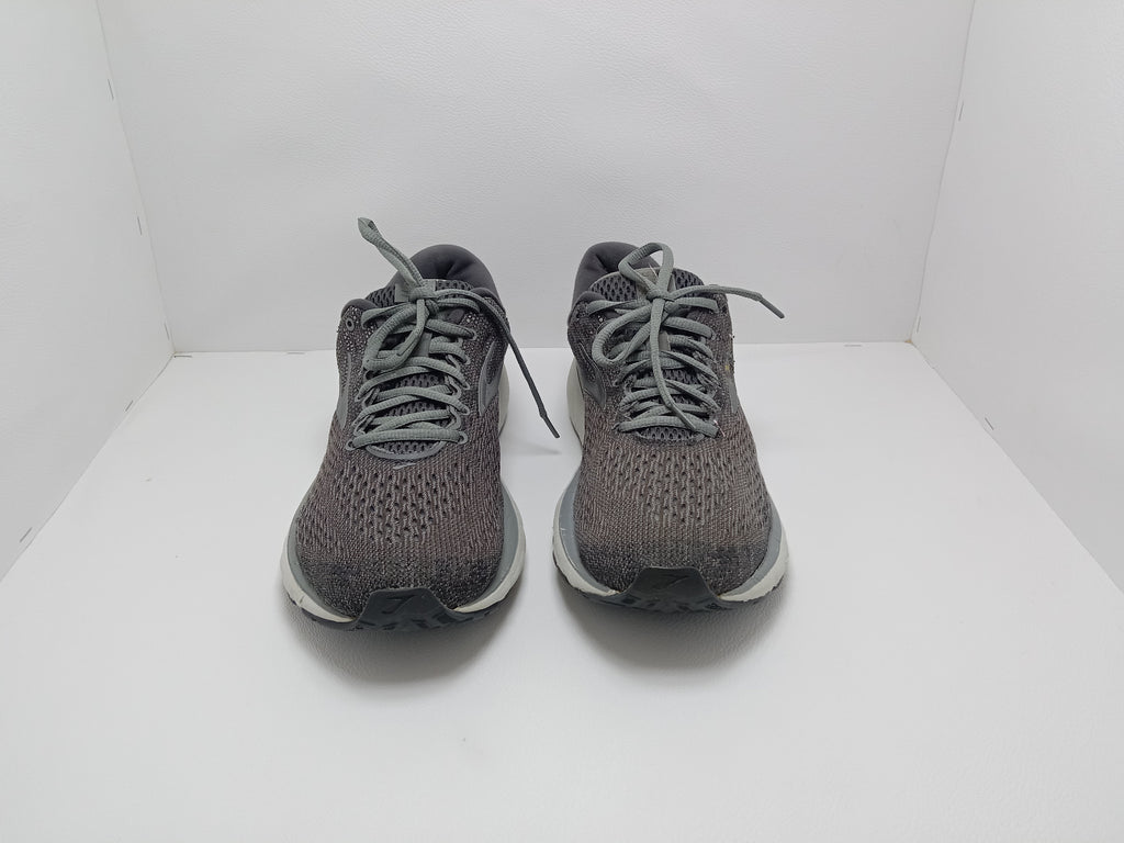 Brooks Running Shoes – Size US 9.5 – Grey – Khunsa Collection