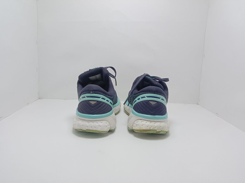 Brooks Running Shoes – Size 8 US (Men) – Navy Blue – Khunsa Collection