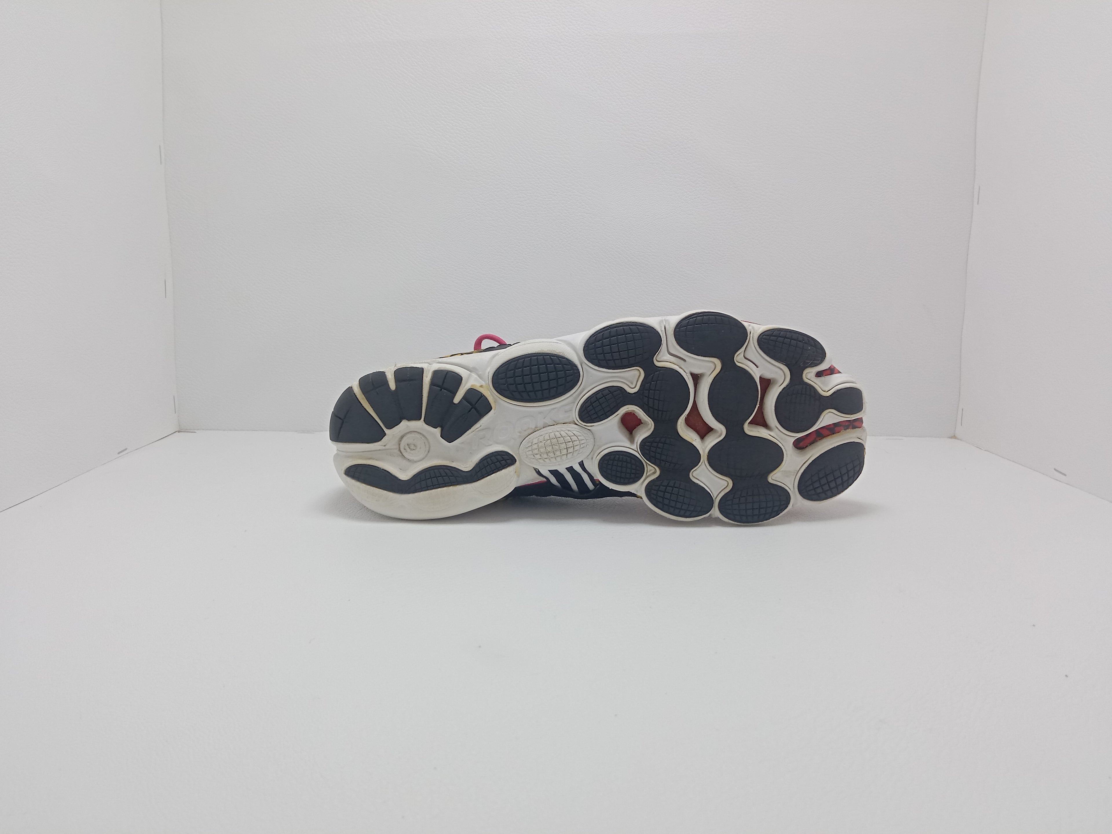 Brooks Multicolor Training Shoes – Size US 7 – Khunsa Collection